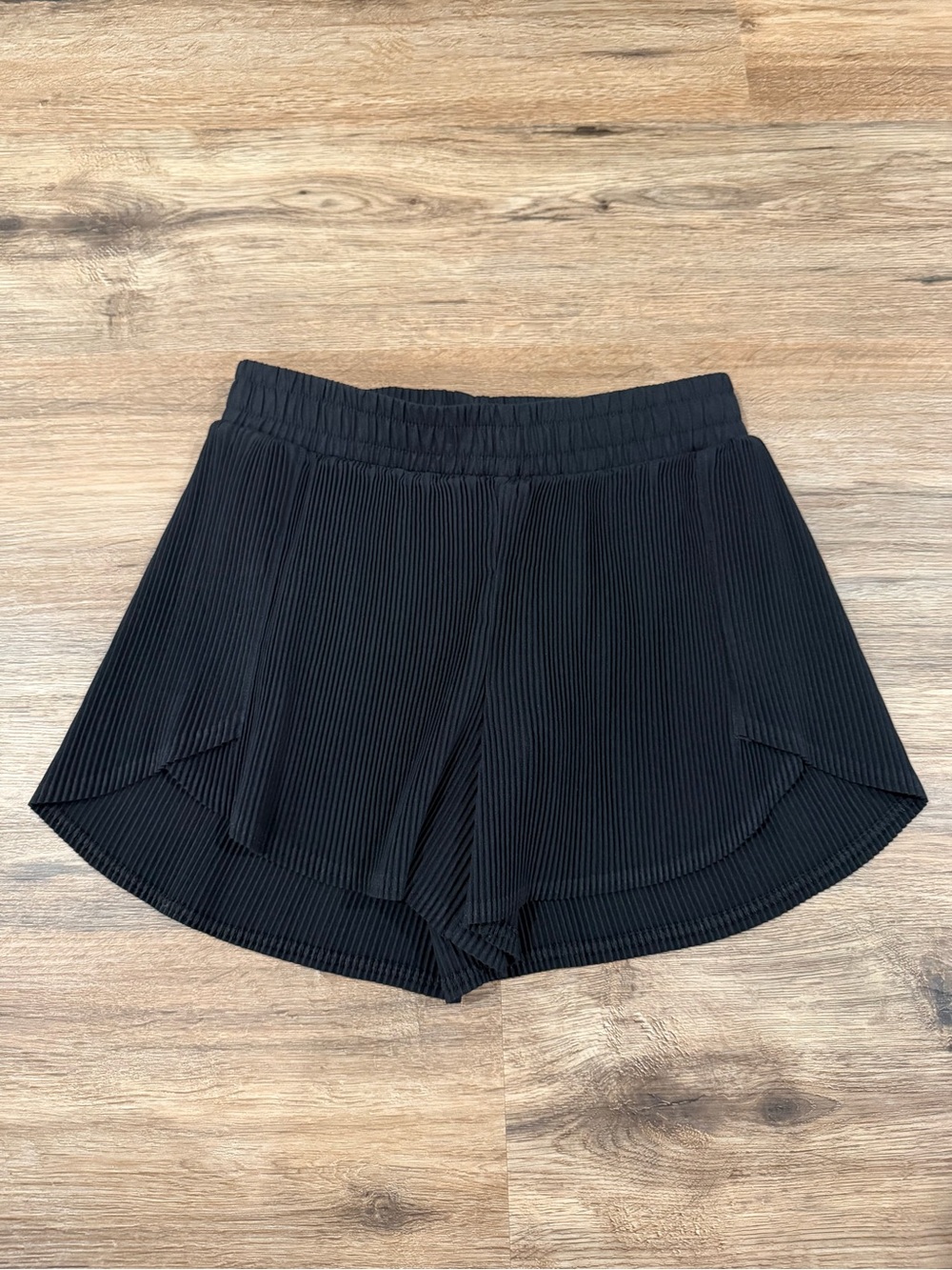 all in motion Black Pleated Athletic Shorts
